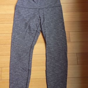 Lululemon High-Rise Tight, Crop 22"